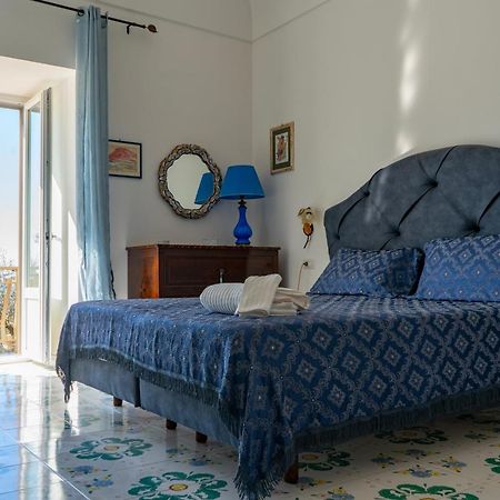 ماسّا لوبْرينسِ Resort Ferrara Villa Multa Quies المظهر الخارجي الصورة