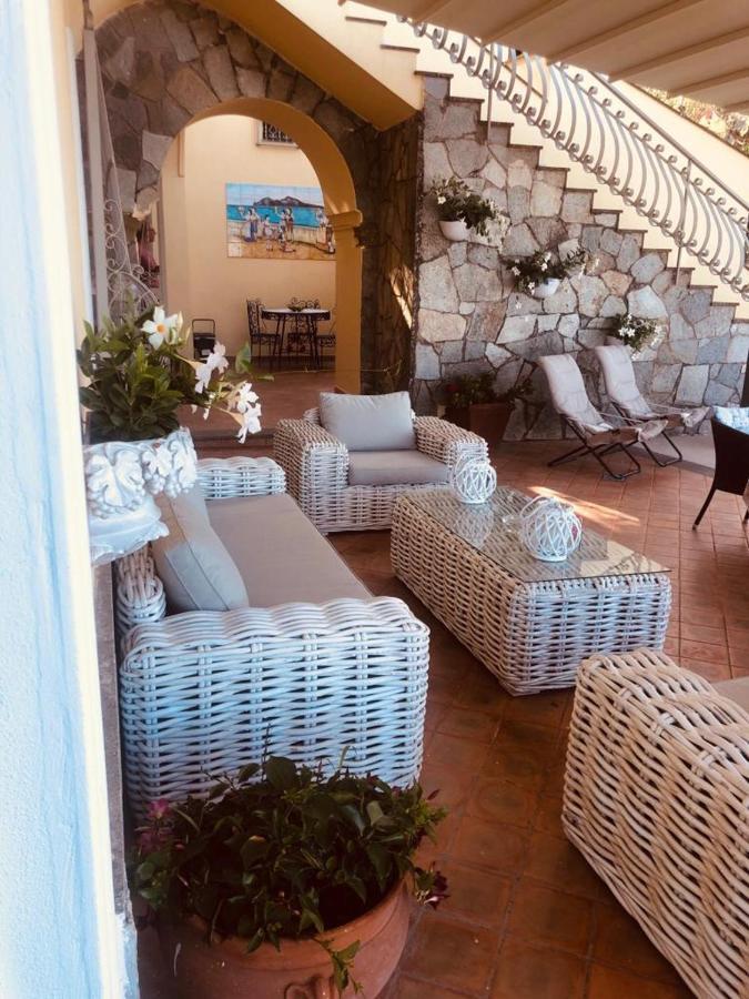 ماسّا لوبْرينسِ Resort Ferrara Villa Multa Quies المظهر الخارجي الصورة